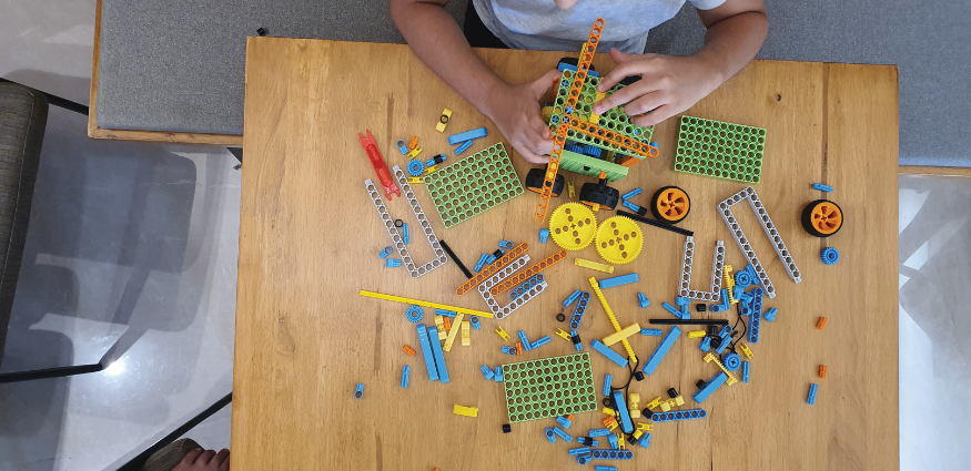 Waarom STEM-speelgoed dé groeikans is voor elke speelgoedwinkel in 2025